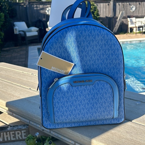 Michael Kors Backpack NWT - Picture 4 of 7